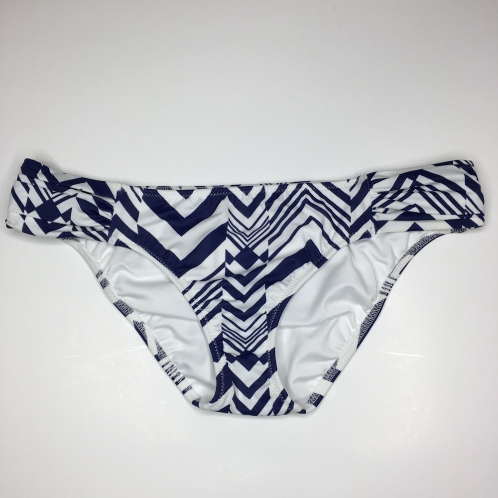Victoria’s Secret Knockout Bikini Swim Bottoms